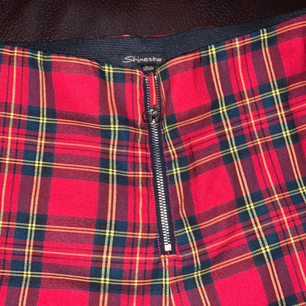 Red Pants - Picture 2 of 5